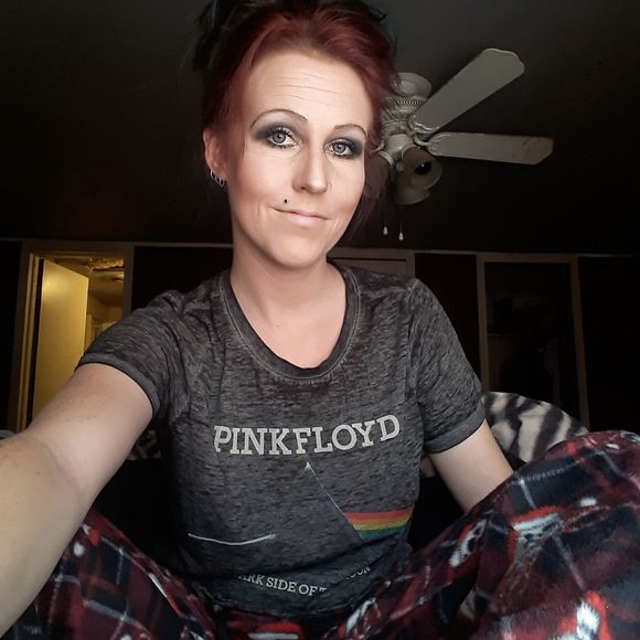 Meet your Posher, Valerie - Picture 1 of 1